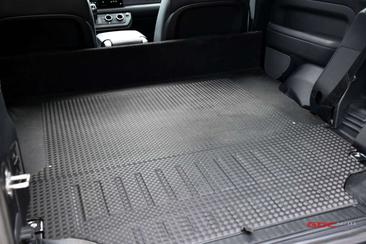 Land Rover Defender X-Dynamic HSE D300 MHEV — photo 45