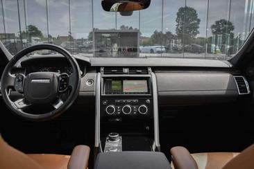 Land Rover Discovery HSE Pano 7seat AdaptiveCruise 3.0 SDV6 — photo 14