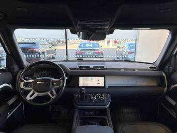 Land Rover Defender 90 3.0 D200 X-Dynamic SE Tpano GPS Camera Attelage Meridian Blanc — photo 15