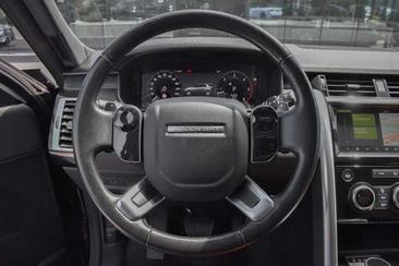 Land Rover Discovery HSE Pano 7seat AdaptiveCruise 3.0 SDV6 — photo 15