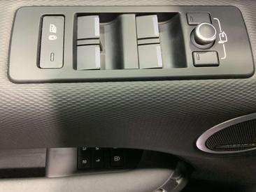 Land Rover Discovery P360 R-Dynamic HSE (EURO 6d) — photo 21