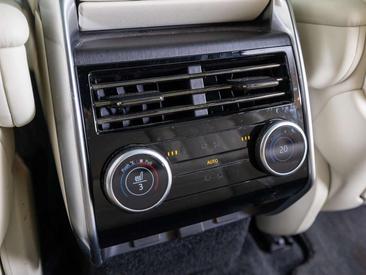 Land Rover Range Rover 3.0 P440e HSE PHEV — photo 21