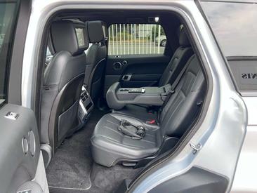 Land Rover Range Rover Sport Hybrid HSE Dynamic — photo 23
