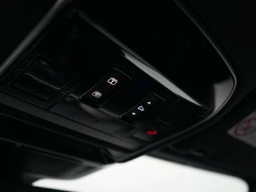 Land Rover Range Rover Sport TWENTY EDITION 3.0 P550e PHEV — photo 21