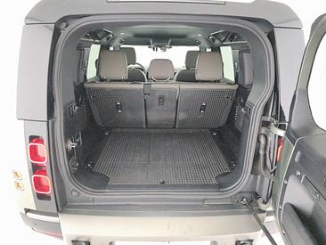 Land Rover Defender 110 X-Dynamic HSE Awd 3.0d I6 Mhev 300cv — photo 14