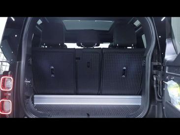 Land Rover Defender 90 Noir P525 V8 AWD Auto — photo 7