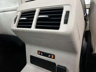 Land Rover Range Rover Velar R-Dynamic HSE 4WD Aut. 2.0 I4 PHEV — photo 34