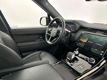 Land Rover Range Rover Sport P440e SE AWD Auto — photo 13