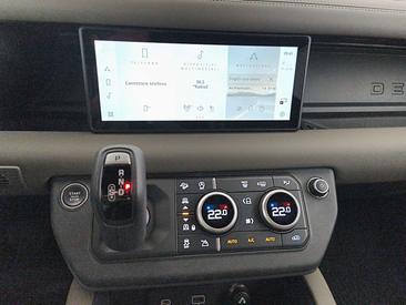 Land Rover Defender 110 X-Dynamic HSE Awd 3.0d I6 Mhev 300cv — photo 30