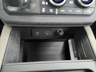 Land Rover Defender 110 X-Dynamic HSE Awd 3.0d I6 Mhev 300cv — photo 31