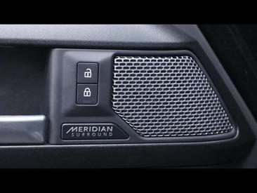 Land Rover Defender 90 Noir P525 V8 AWD Auto — photo 27