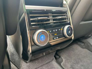 Land Rover Range Rover Sport Dynamic HSE P460e — photo 20