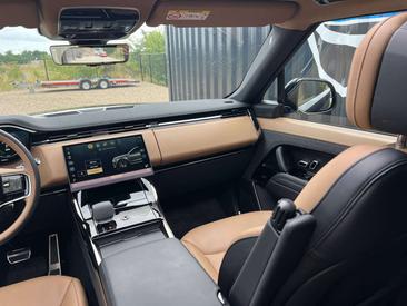 Land Rover Range Rover Sport Dynamic HSE P460e — photo 23