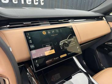 Land Rover Range Rover Sport Dynamic HSE P460e — photo 24