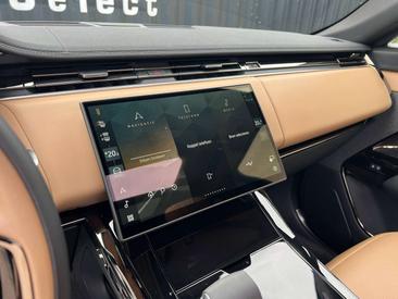Land Rover Range Rover Sport Dynamic HSE P460e — photo 25