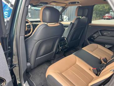 Land Rover Range Rover Sport Dynamic HSE P460e — photo 32