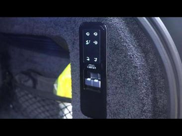 Land Rover Range Rover Autobiography SWB AWD Auto P550e — photo 31