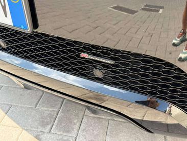 Land Rover Range Rover Evoque 1.5 I3 PHEV R-Dynamic S AWD Auto — photo 10