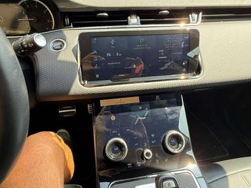 Land Rover Range Rover Evoque 1.5 I3 PHEV R-Dynamic S AWD Auto — photo 24