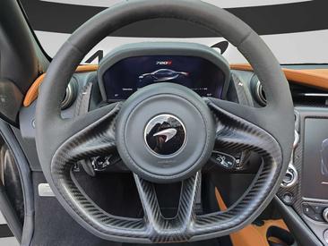 McLaren 720S Spider — photo 13