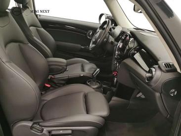 Mini Cooper E — photo 3