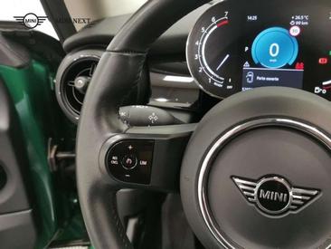 Mini Cooper E — photo 13