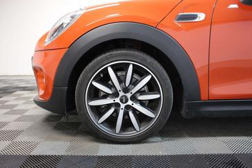 Mini Cabrio COOPER — photo 7