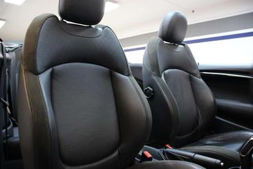 Mini Cabrio COOPER — photo 14