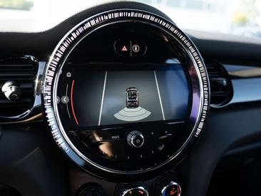 Mini Cabrio Classic Cooper — photo 15