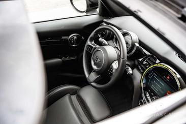 Mini 5 Portes Business Cooper — photo 8