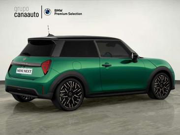 Mini Hatch Cooper S — photo 9
