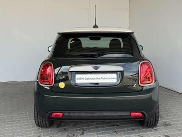 Mini 3 Portes Cooper SE — photo 2