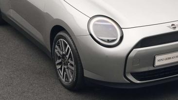 Mini Electric Classic Cooper E — photo 18