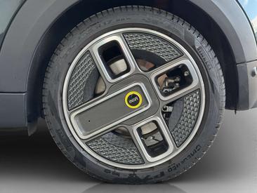 Mini 3 Portes Cooper SE — photo 9