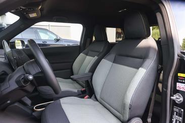 Mini Hatch Cooper E — photo 9