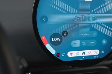 Mini Hatch Cooper E — photo 20