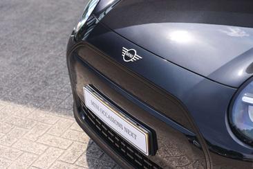 Mini Hatch Cooper E — photo 21
