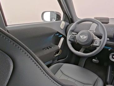 Mini Aceman Favoured Cooper E — photo 3