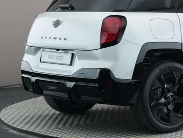 Mini Aceman JCW Electric — photo 28