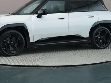 Mini Aceman JCW Electric — photo 29