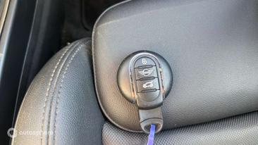 Mini Countryman COOPER SE — photo 16