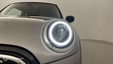 Mini Electric Cooper SE — photo 17