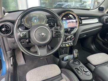Mini Electric Cooper SE — photo 5