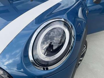 Mini Electric Cooper SE — photo 10