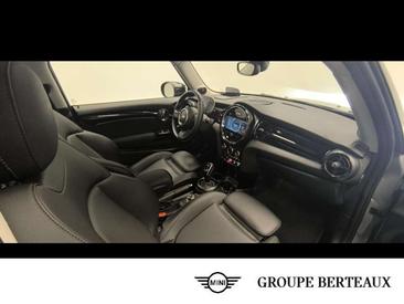 Mini Cooper E — photo 5