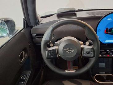 Mini Hatch JCW Cooper S — photo 12