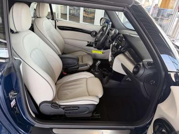 Mini Cabrio COOPER S — photo 12