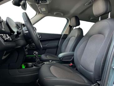 Mini Countryman COOPER SE — photo 10
