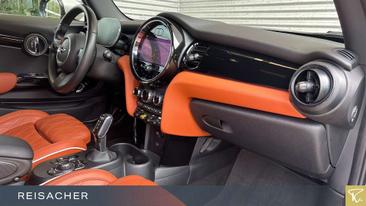Mini Electric Classic Cooper SE — photo 13
