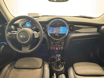 Mini Cooper E — photo 12